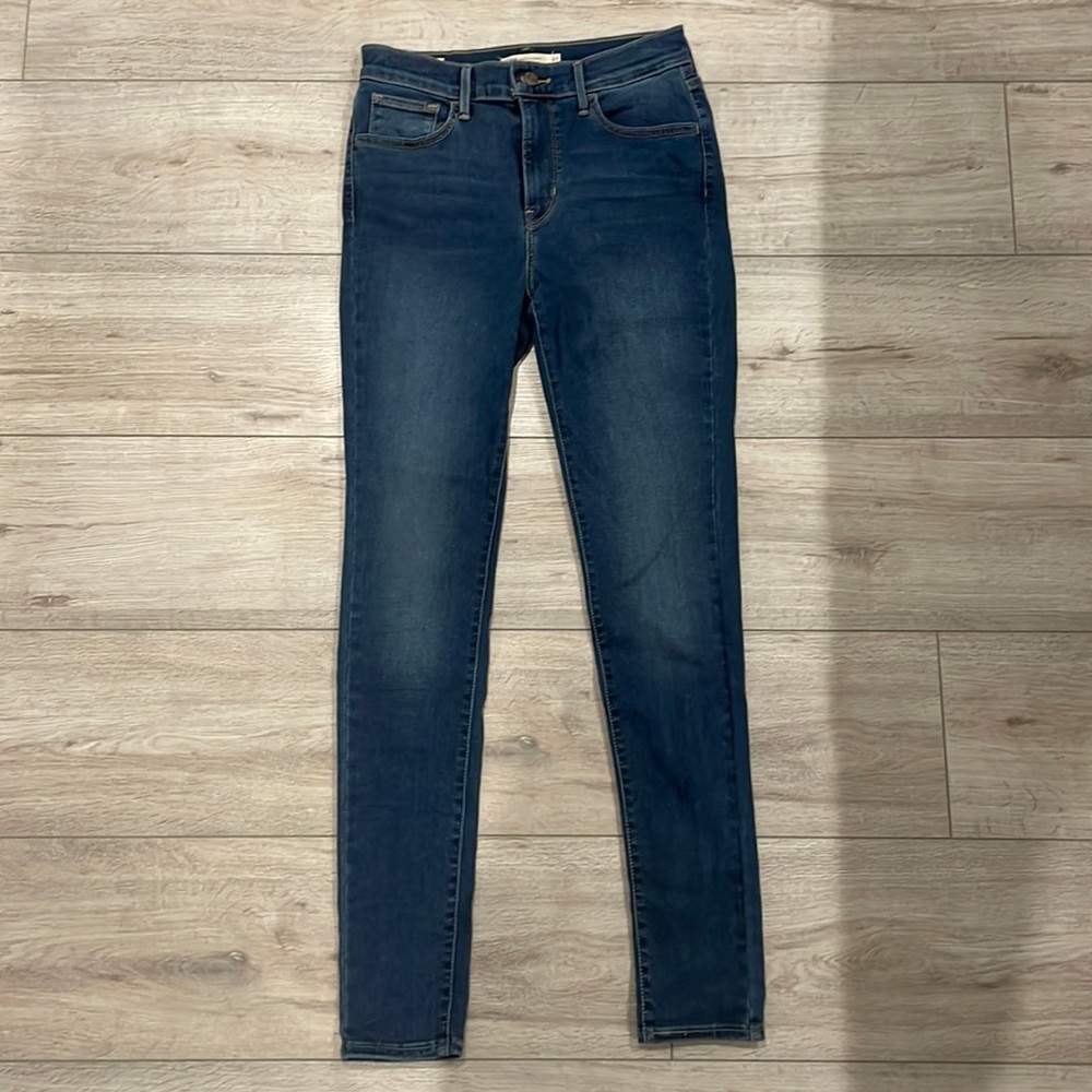 Levi’s Premium 720 Super Skinny: 27 x 30